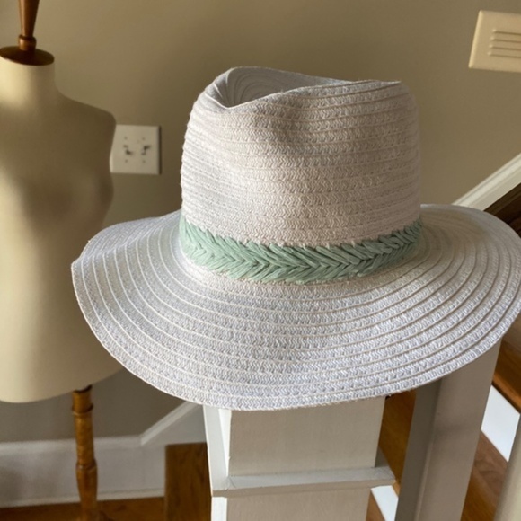 Anthropologie White Raffia Trimmed Rancher Hat - Picture 8 of 8
